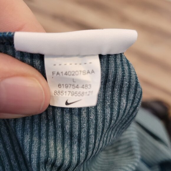 Tiger Woods Collection, Men's, Nike Dri-FIT Golf Polo, Large, Blue and Green - Picture 9 of 9